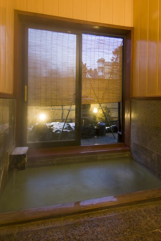 Ekinariya Ryokan Kusatsu  Exteriör bild