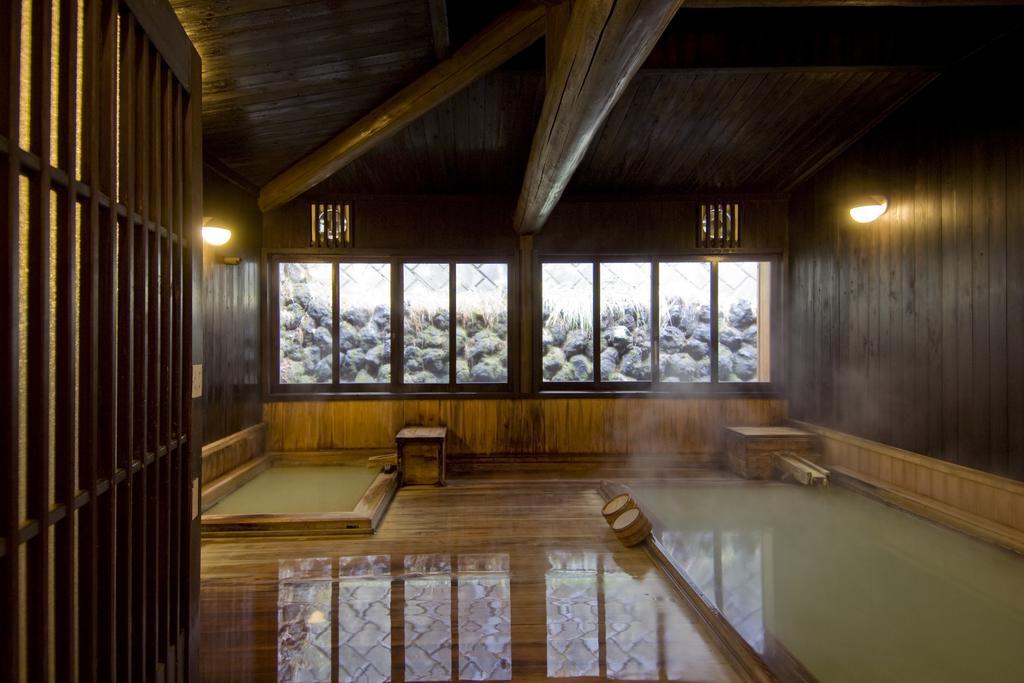 Ekinariya Ryokan Kusatsu  Exteriör bild